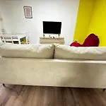 Bob Marley Apartment Tirana