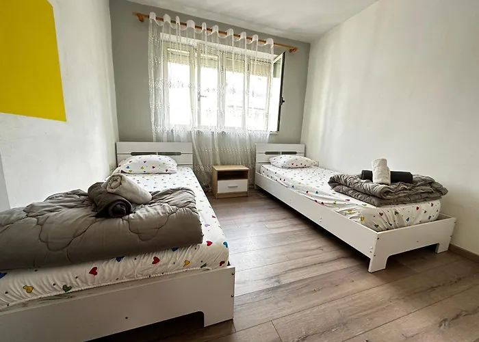 Bob Marley * 티라나