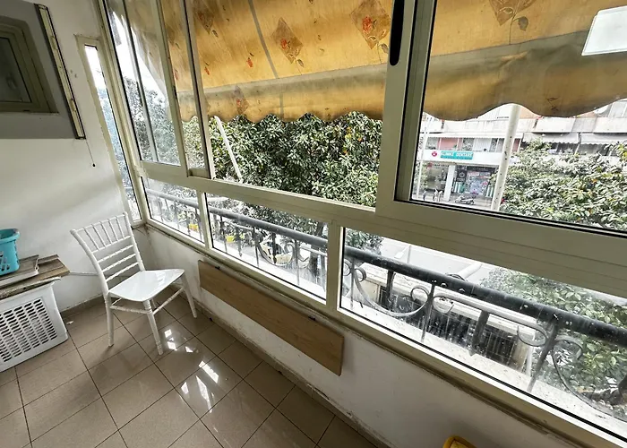 아파트 Bob Marley